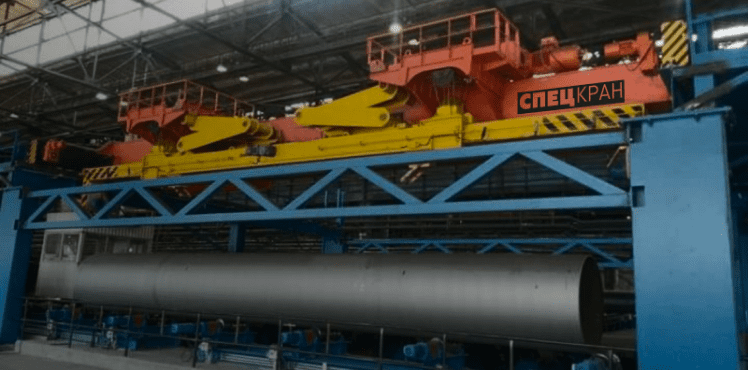 Special cranes in the chemical industry